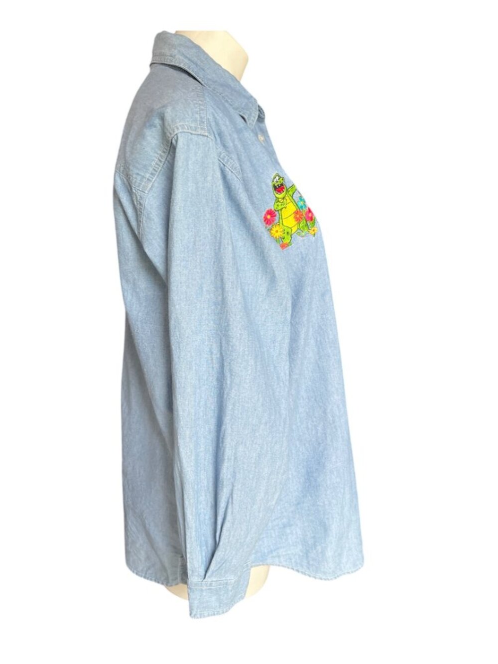 Rainforest Cafe Shirt Women's M Blue Button-Down Long Sleeve Embroidered - Picture 4 of 10